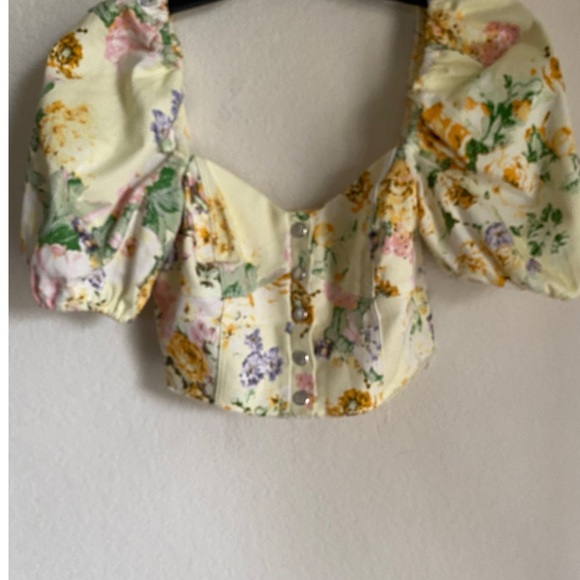 For Love & Lemon Chamomile Denim Floral Puff Sleeve Crop Buttercreme Top Size S - Picture 2 of 12